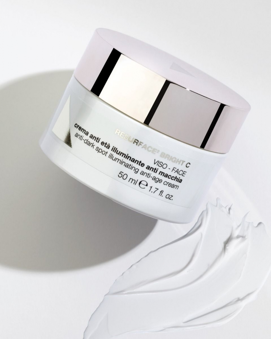 Crème anti-âge illuminatrice anti-taches